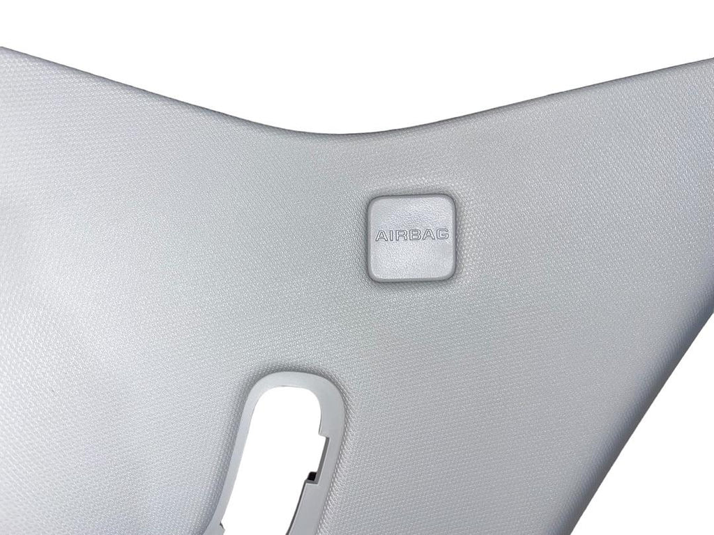 84287302 | Oem # 18-21 BUICK ENCLAVE REAR LEFT SIDE D PILLAR UPPER QUARTER TRIM COVER