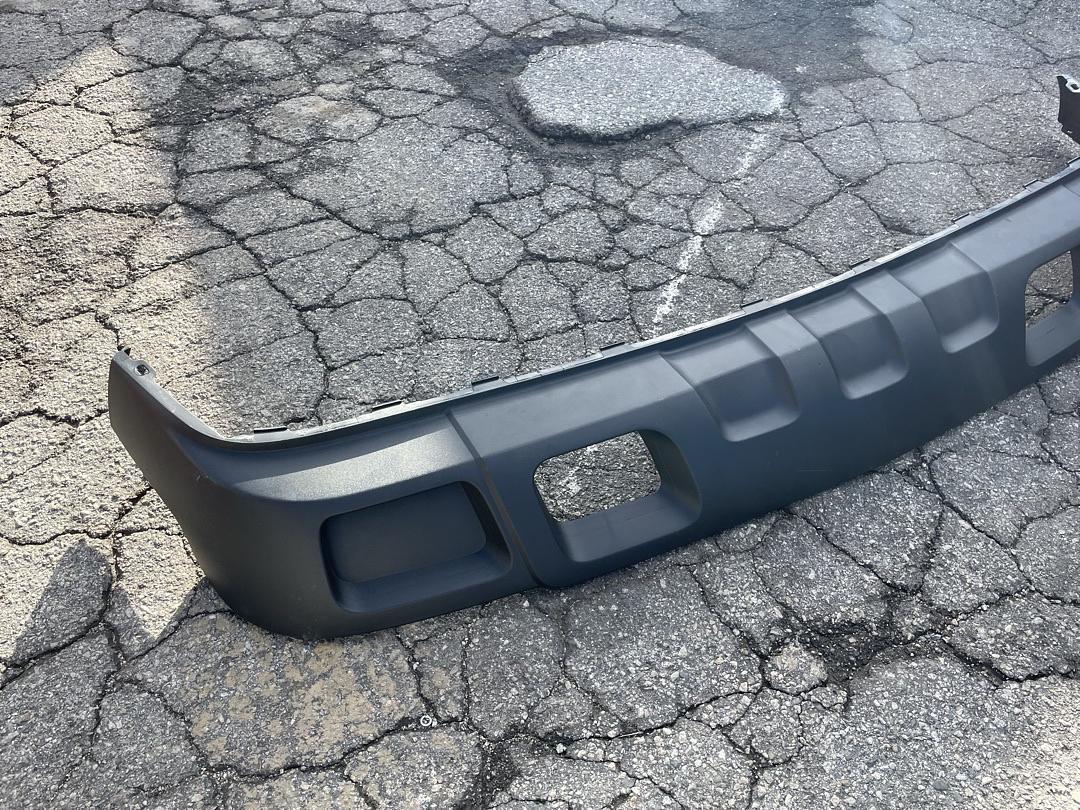 10367211 | Oem GM # 03-06 deflector assembly Front Air Gray lower balance
