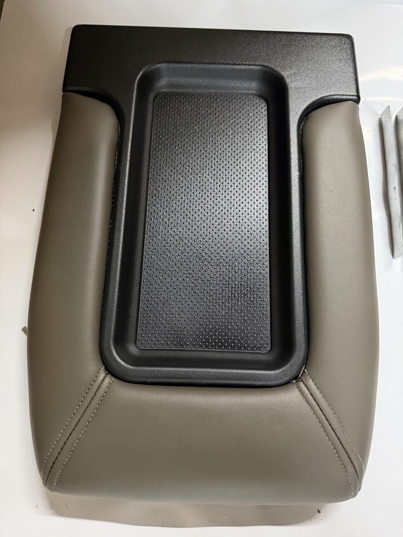 Center Console Lid Kit Arm Rest Latch Compatible with 01-06 Silverado/Sierra,Dark Grey