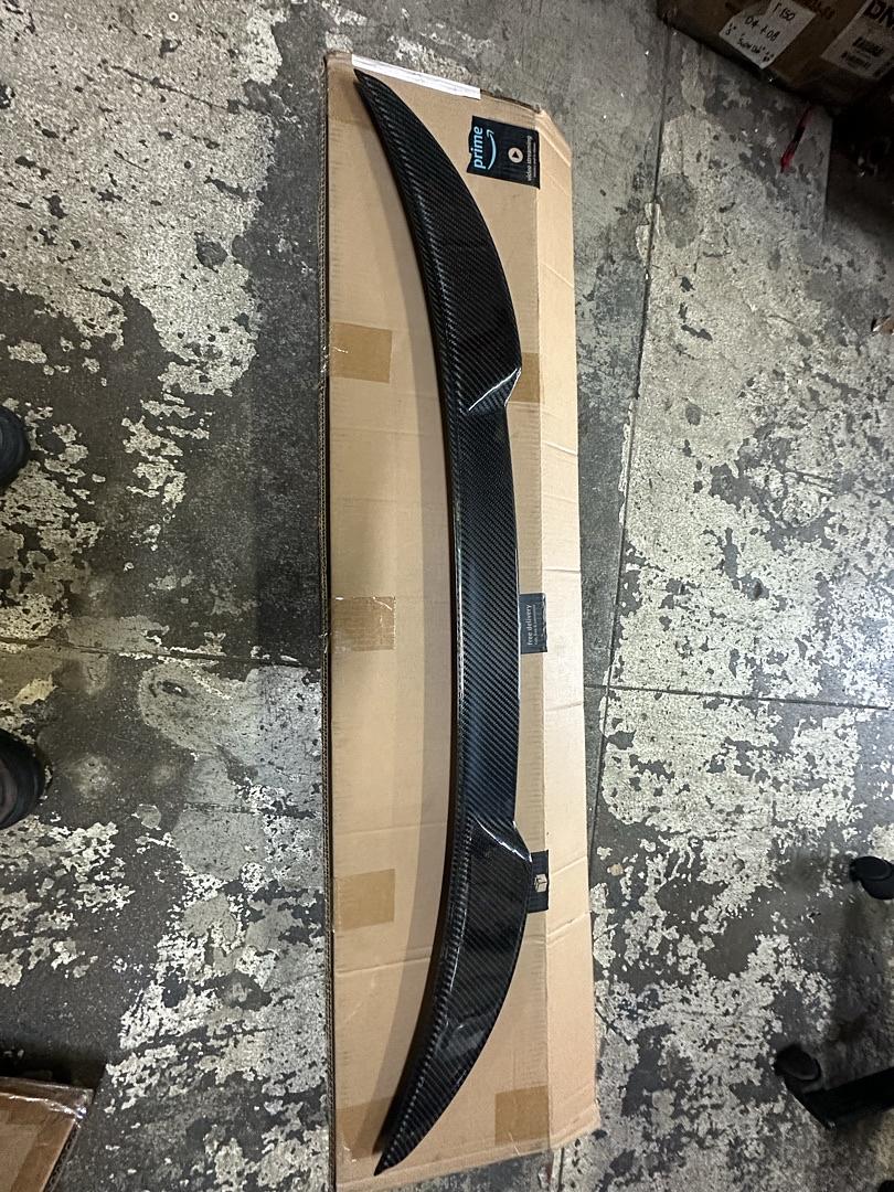 2019-2022 AVALON V-STYLE CARBON FIBER REAR TRUNK SPOILER WING