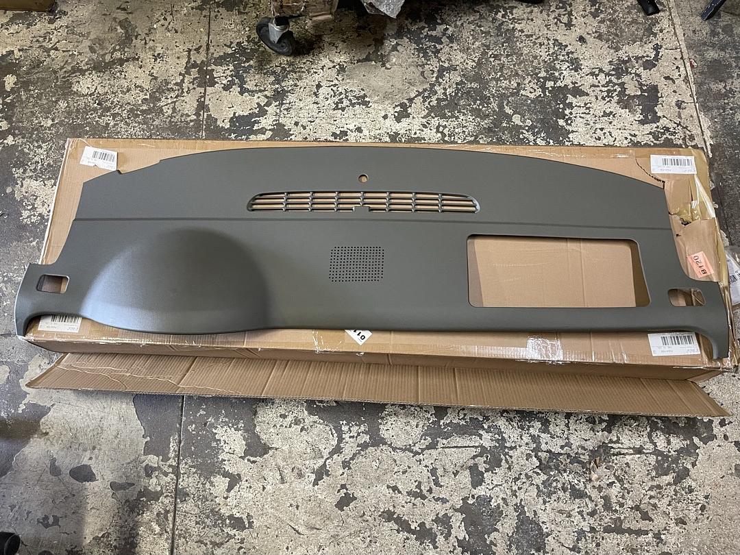 BE 07-13 CHEVY TAHOE SUBURBAN ABS DASH BOARD COVER CAP OVERLAY (GREY)