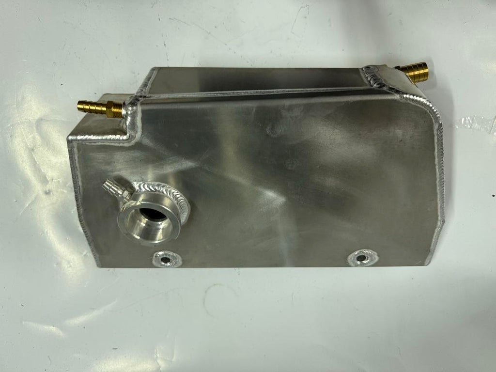 ALUMINUM COOLANT EXPANSION OVERFLOW TANK COMPATIBLE WITH 97-04 CORVETTE