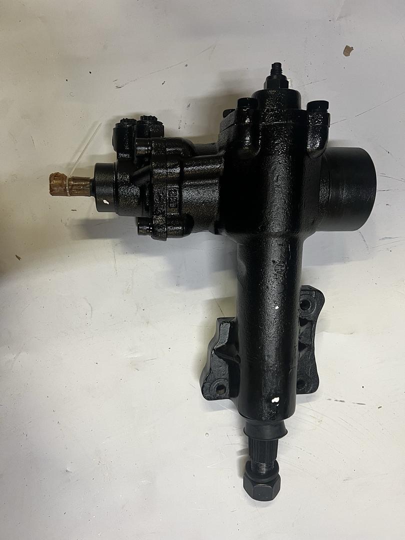 PAINTED BLACK STEEL POWER STEERING GEARBOX REPLACEMENT FOR 55-57 BEL AIR NOMAD TWO-TEN SERIES