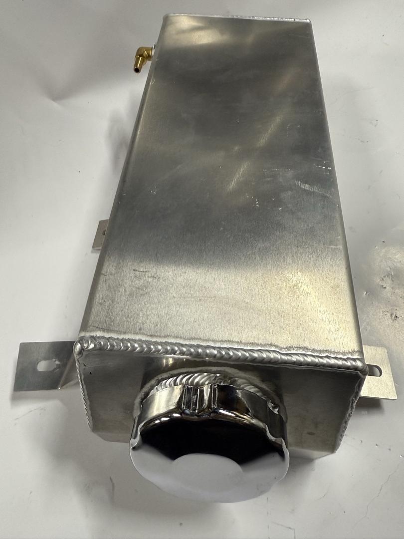 81-95 JEEP WRANGLER CJ5/CJ7 ALUMINUM COOLANT EXPANSION OVERFLOW TANK