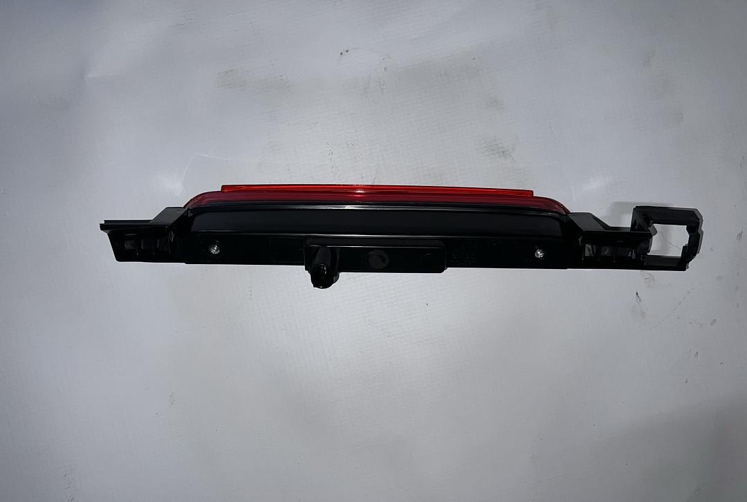 RED LENS LED THIRD TAIL BRAKE LIGHT [COMPATIBLE WITH 10-17 EQUINOX / 10-17 TERRAIN]