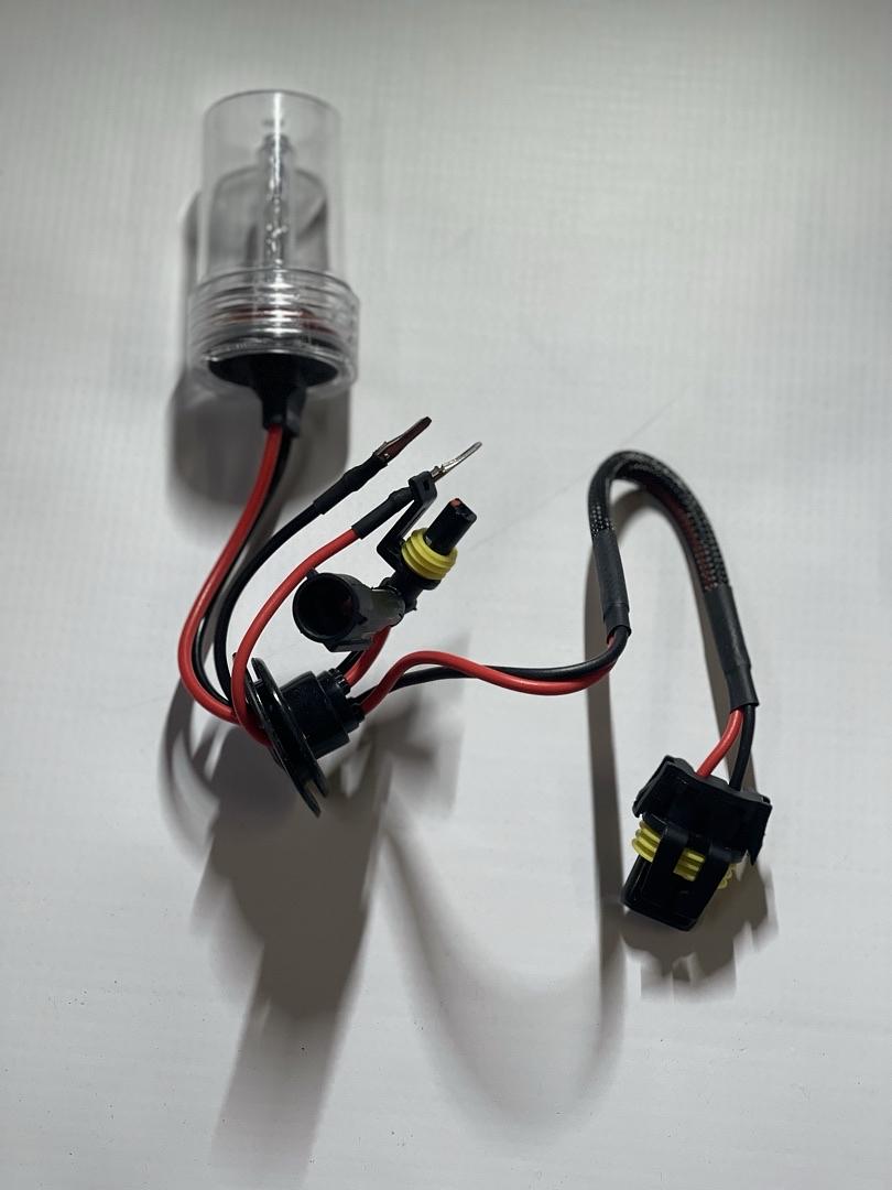 H11 10000K PAIR OF LIGHT BULBS (BULBS ONLY NO BALLASTS)
