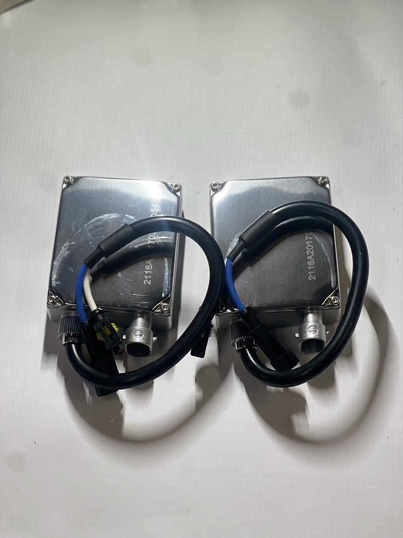PAIR OF HID BALLASTS (2PCS)