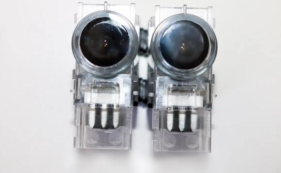 84511731 | 2022-2024 XT5, XT6 LED DOOR PUDDLE LIGHTS W PROJECTION LOGO pair