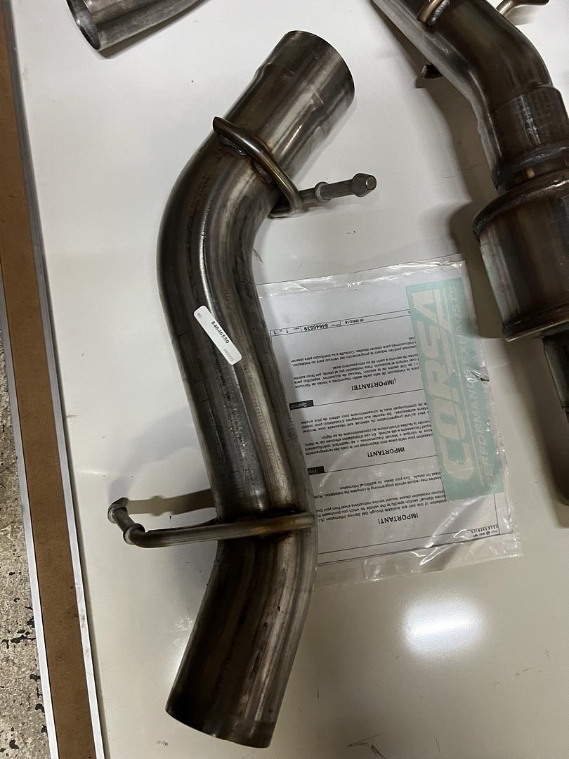 84460756 | Genuine GM Exhaust Muffler Kit 2023 escalade cadillac 6.2L fits all GM 2019-2024 with 6.2L engines. Not shippable