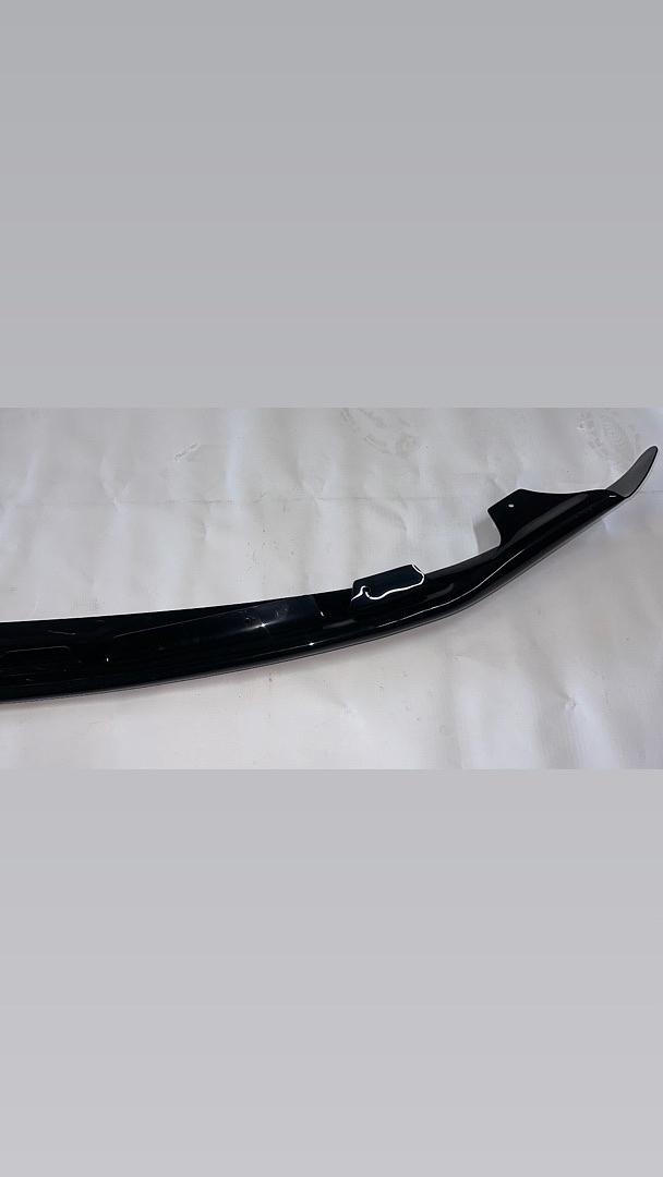 01-03 FORD F150 / 97-02 EXPEDITION HOOD BUG DEFLECTOR GLOSSY BLACK