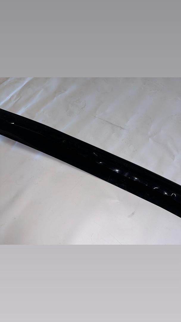 99-02 CHEVY SILVERADO 1500/25000 BLACK HOOD BUG DEFLECTOR