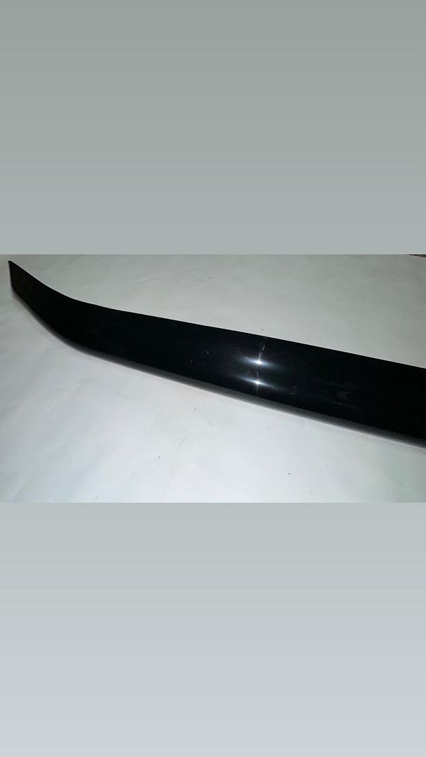03-10 CHEVY EXPRESS BLACK BUG DEFLECTOR