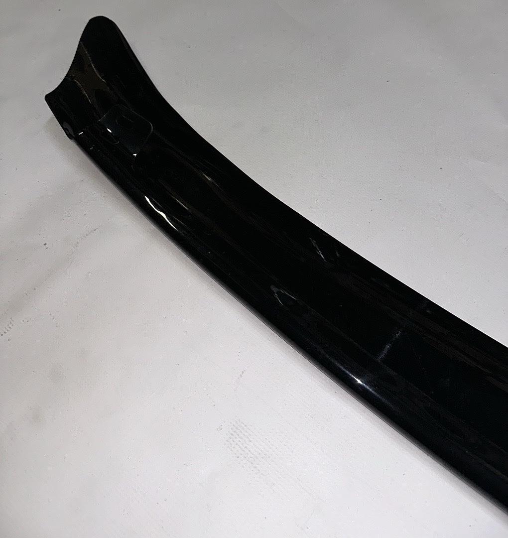 03-07 HONDA ACCORD BLACK BUG DEFLECTOR
