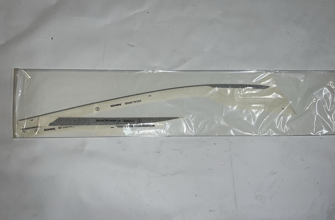 84904369 2022-2024 Cadillac Ct4 exterior trim rocker panel decal