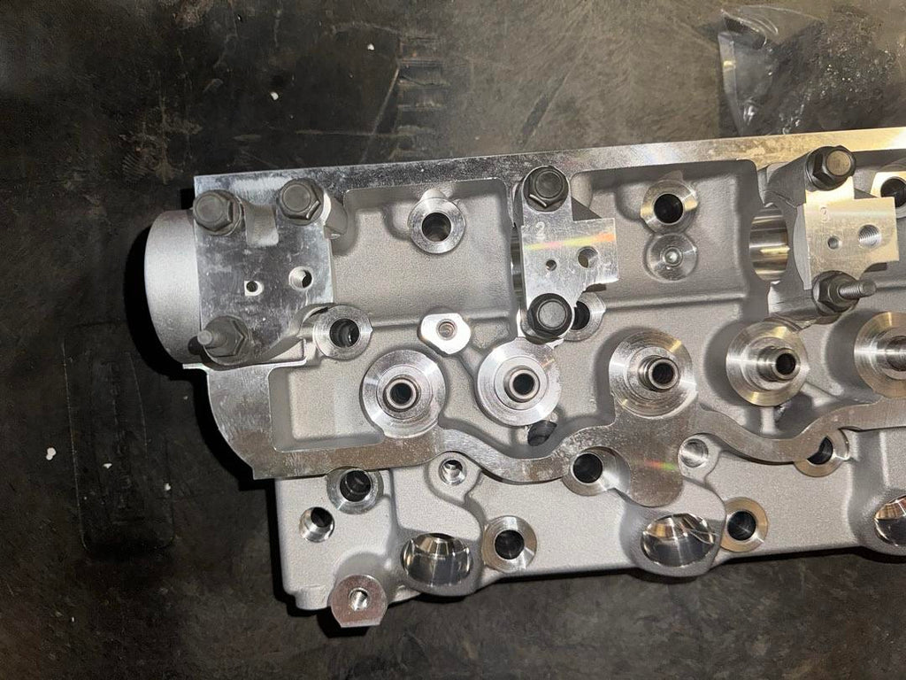 4D56/4D56T ENGINE OE STYLE ALUMINUM COMPLETE CYLINDER HEAD