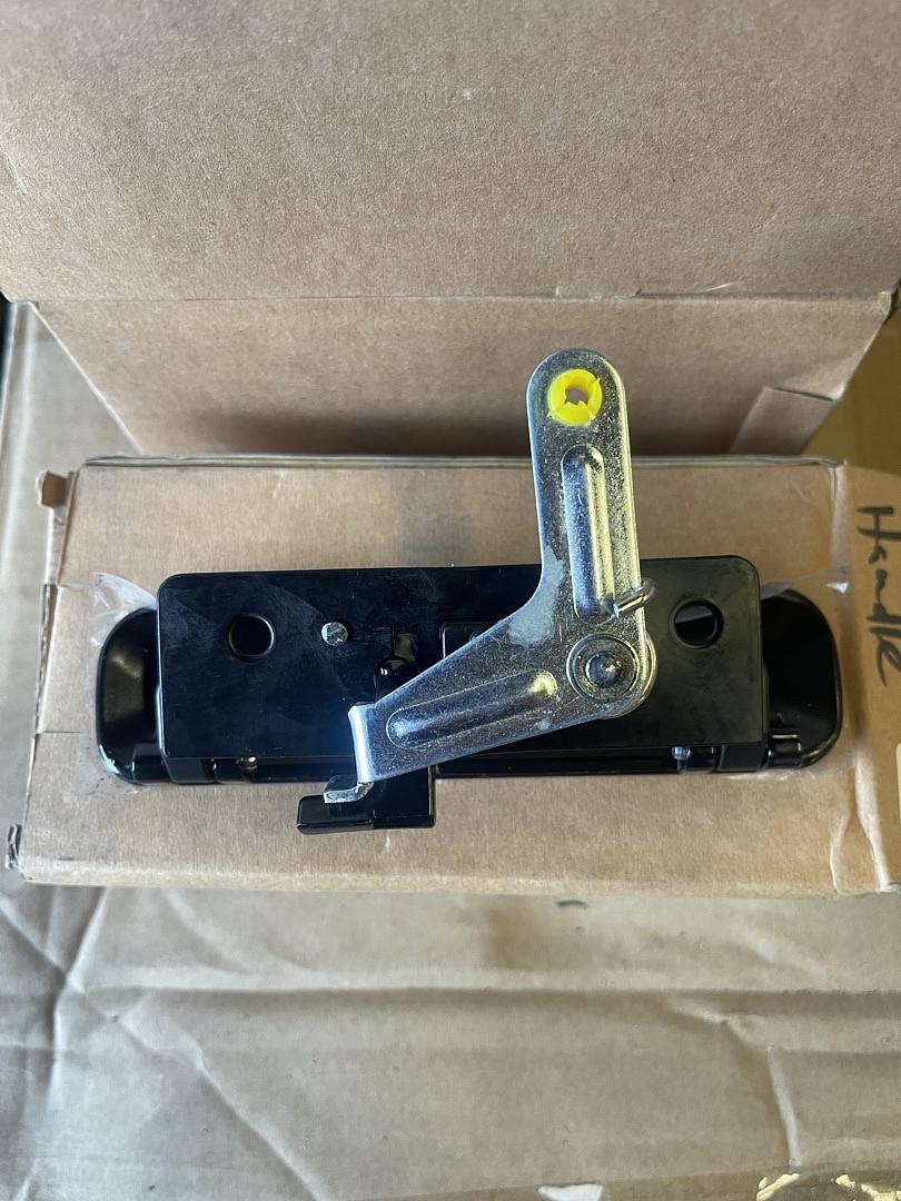 99-07 FORD ECONOLINE LEFT DRIVER DOOR HANDLE BLACK GLOSSY METAL