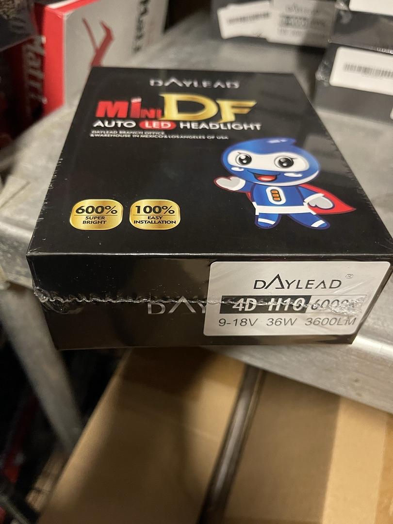 LED BULBS 4 SIDED