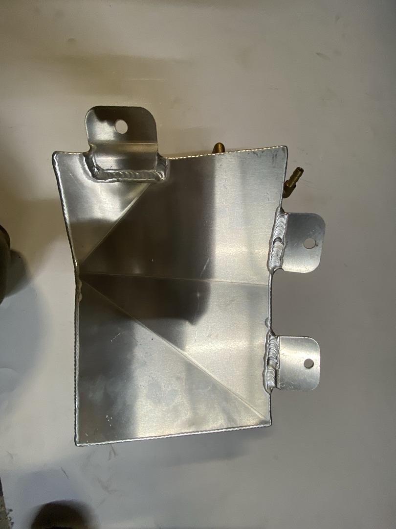 78-88 MONTE CARLOS EXPANSION OVERFLOW COOLANT TANK ALUMUINM
