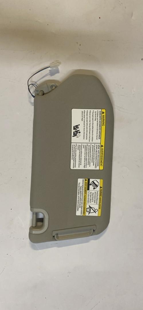 13-19 Nissan Pathfinder, 2013 Infiniti JX35 14-19 Infiniti QX60 Drivers sun visor