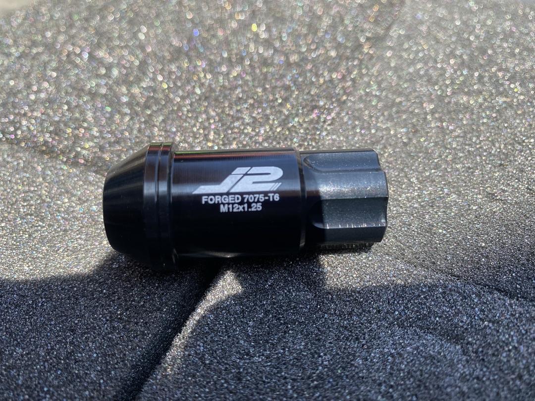 20PCS M12 X 1.25 7075-T6 ALUMINUM 35MM CLOSE-END LUG NUT W/SOCKET ADAPTER (BLACK)