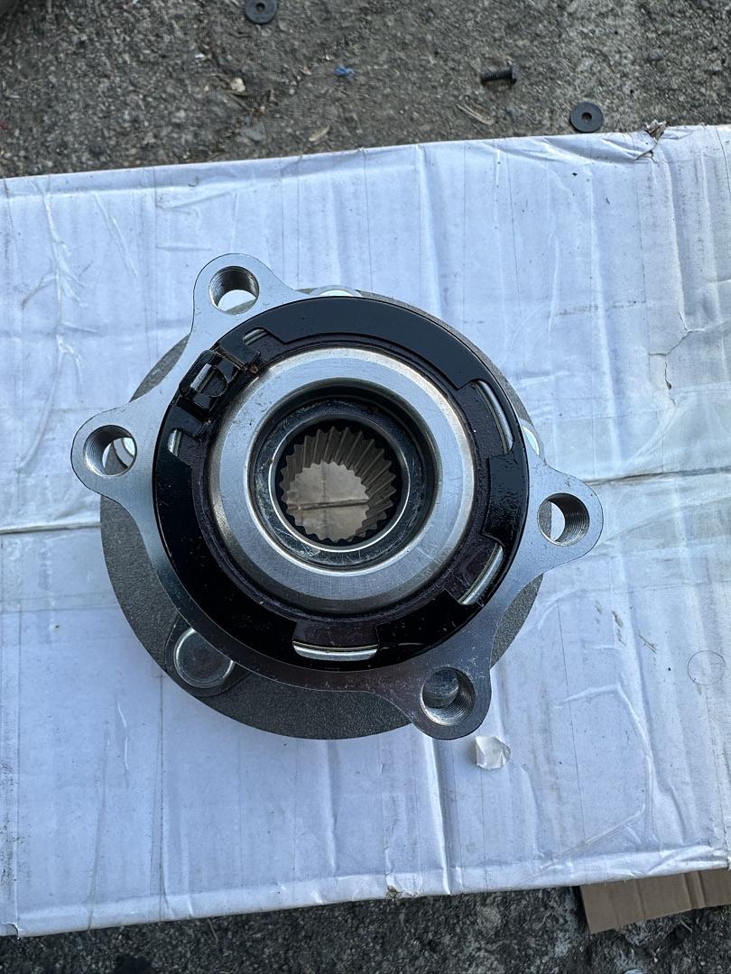 18-20 MITSUBISHI ECLIPSE CROSS / 14-20 OUTLANDER / 13-15 OUTLANDER SPORT / 18-19 RVR REAR WHEEL BEARING HUB ASSEMBLY
