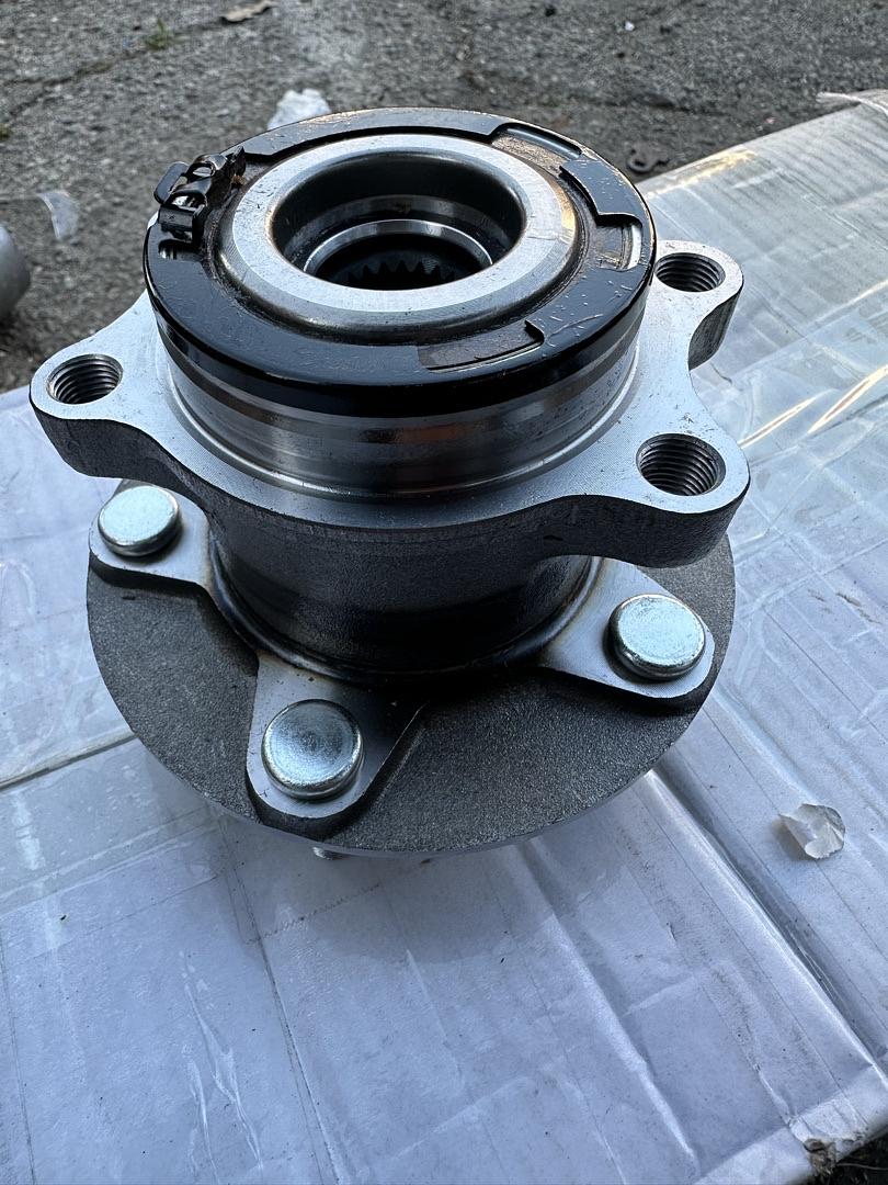 18-20 MITSUBISHI ECLIPSE CROSS / 14-20 OUTLANDER / 13-15 OUTLANDER SPORT / 18-19 RVR REAR WHEEL BEARING HUB ASSEMBLY