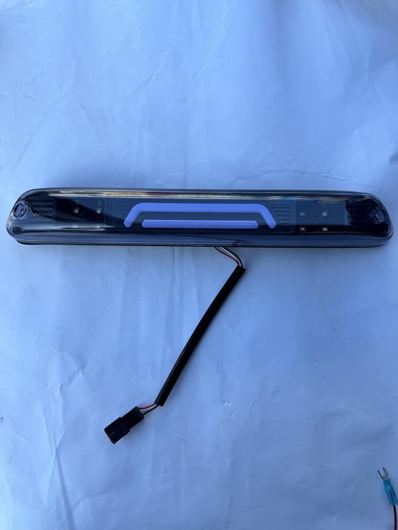 04-12 COLORADO 04-12 CANYON 06-08 I-SERIES THIRD BRAKE LIGHT