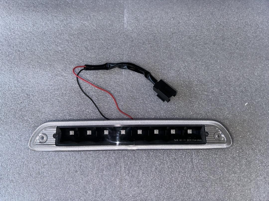 01-07 FORD ESCAPE 05-07 MARINER BLACK THIRD BREAK LIGHT
