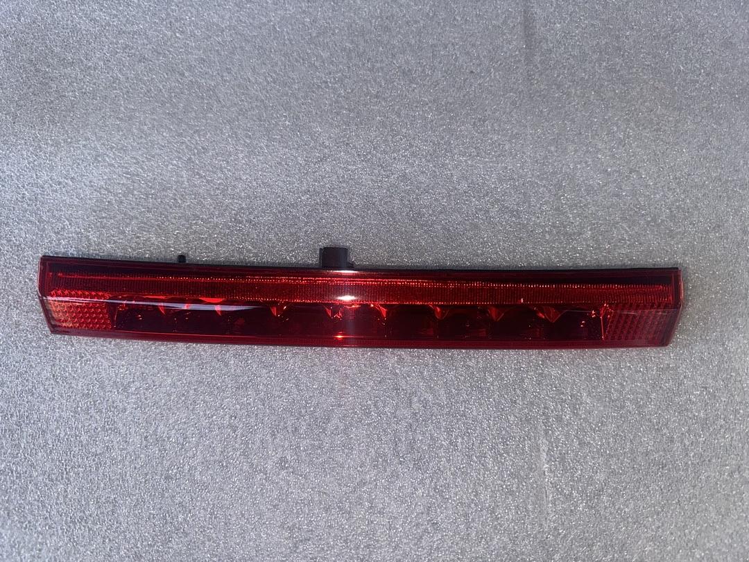 13-18 RAV4 / 10-19 GX460 RED THIRD BRAKE LIGHT