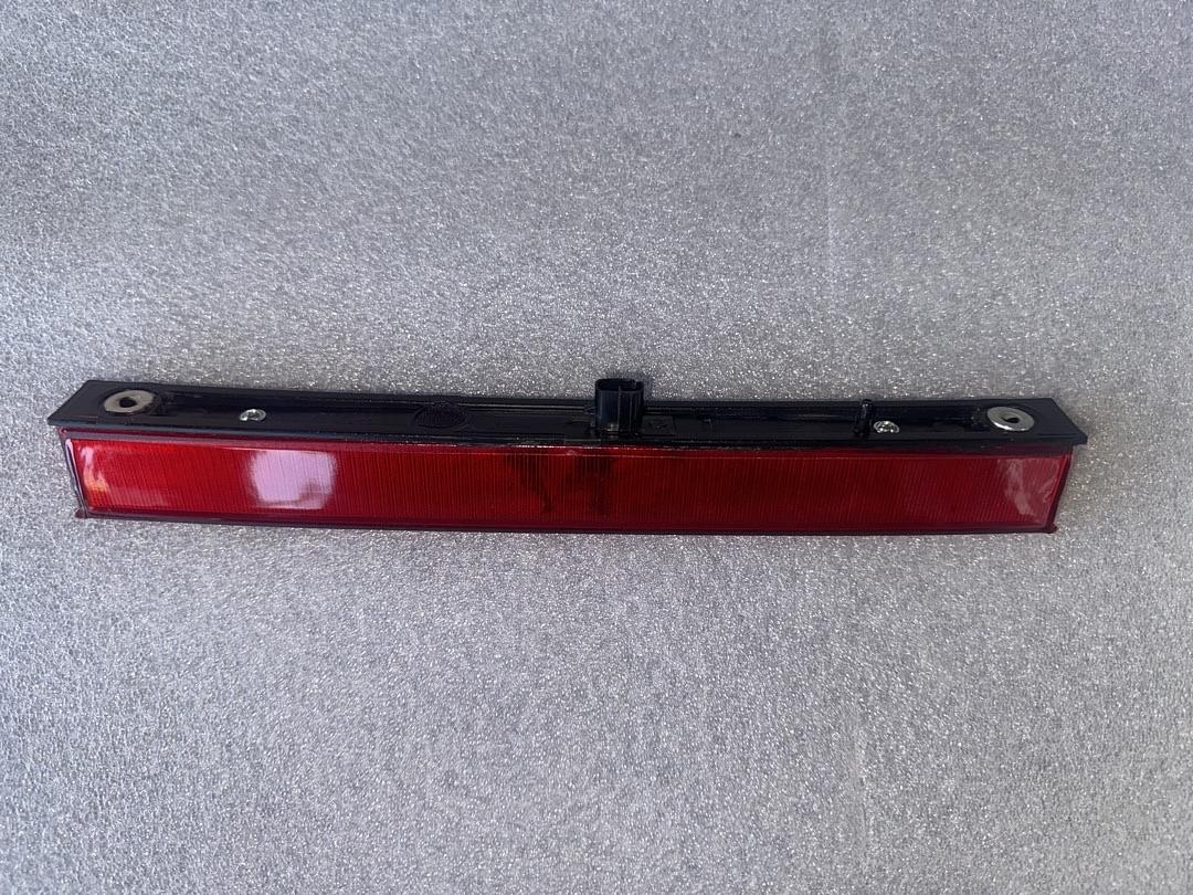 13-18 RAV4 / 10-19 GX460 RED THIRD BRAKE LIGHT