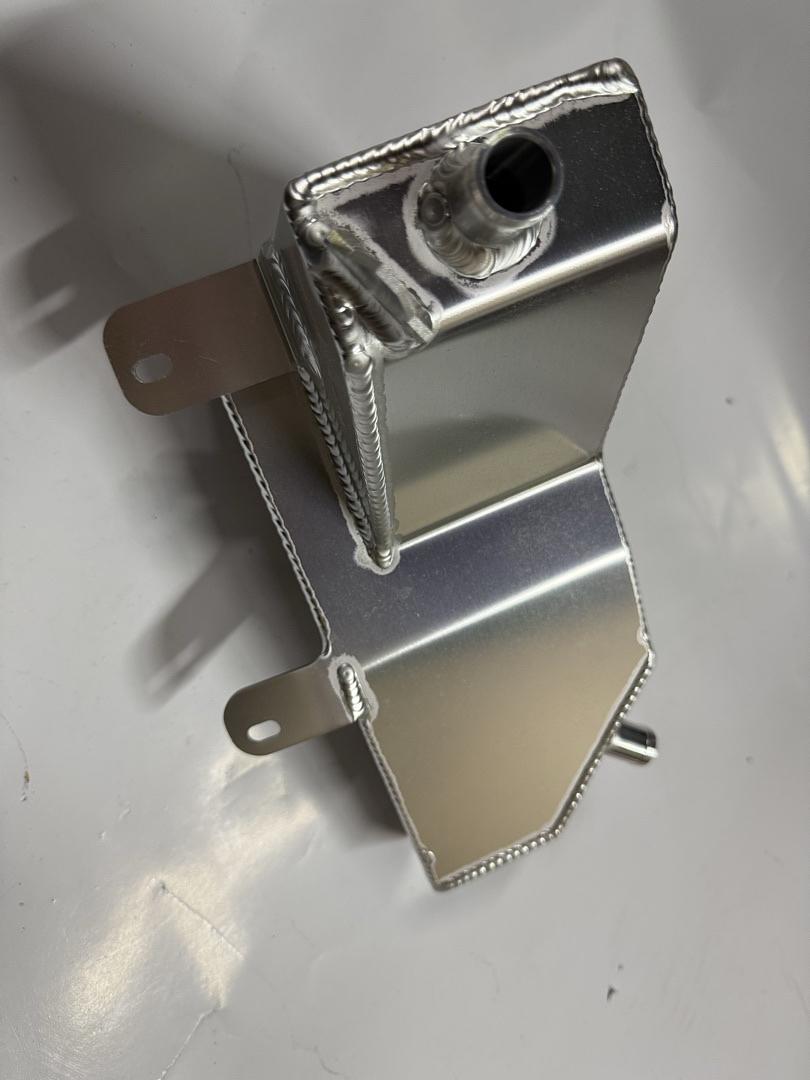 ALUMINUM COOLANT EXPANSION OVERFLOW TANK FOR 10-13 FORD MUSTANG