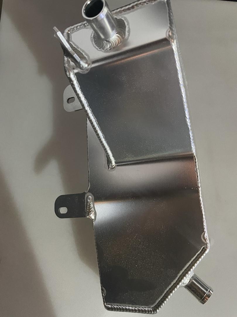 ALUMINUM COOLANT EXPANSION OVERFLOW TANK FOR 10-13 FORD MUSTANG
