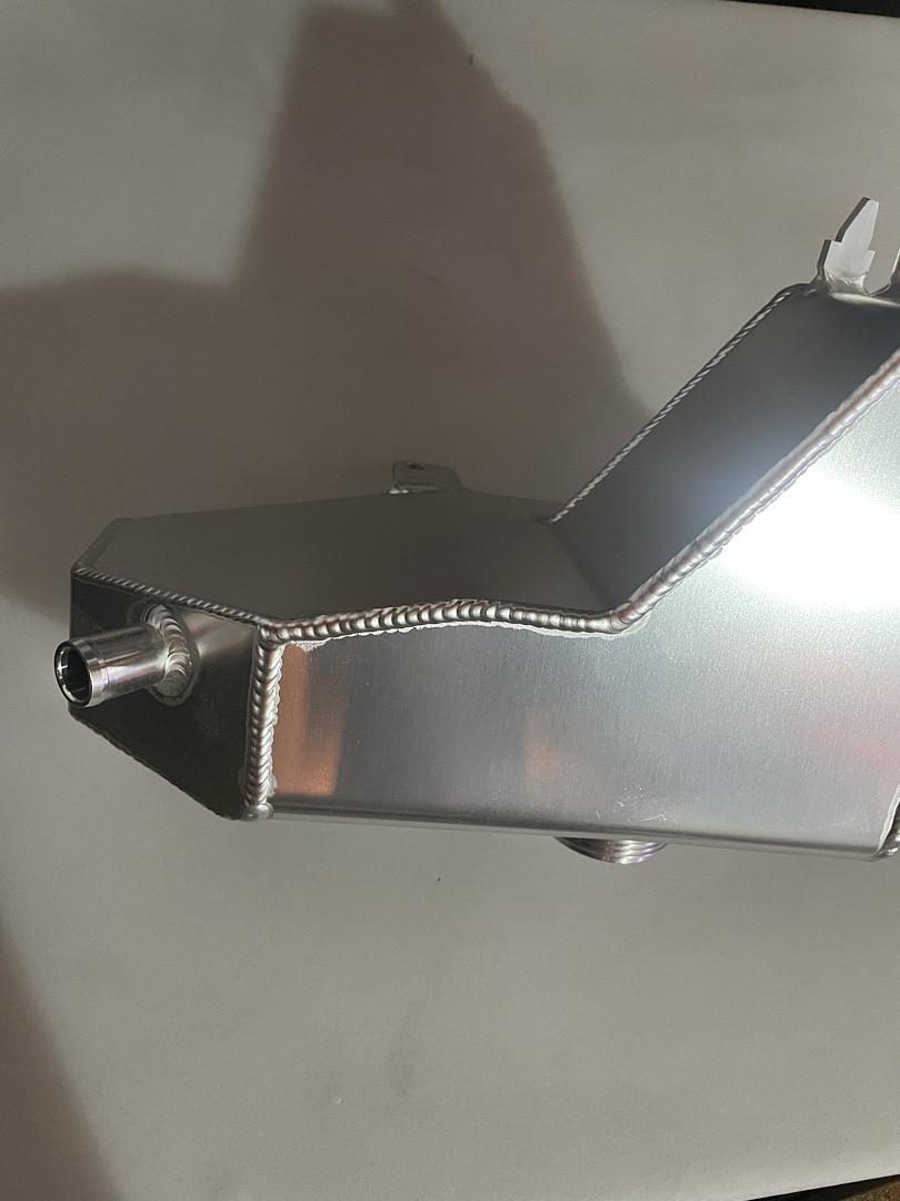 ALUMINUM COOLANT EXPANSION OVERFLOW TANK FOR 10-13 FORD MUSTANG