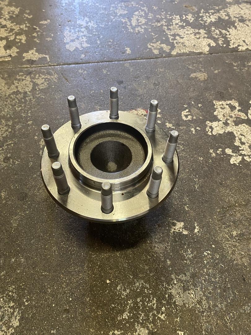03-17 EXPRESS 3500 / SAVANA 3500, 09-17 EXPRESS 4500 / SAVANA 4500 FRONT WHEEL BEARING HUB