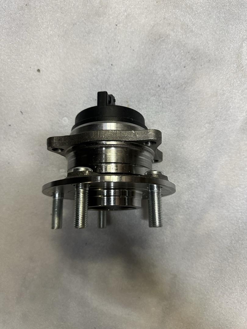2007-2020 SANTA FE /2007-2012 VERACRUZ /2011-2015 SORENTO REAR WHEEL BEARING HUB ASSEMBLY W/SPEED SENSOR
