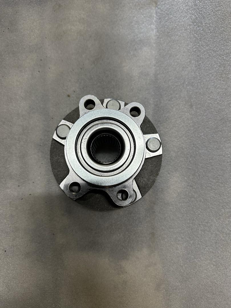 15-18 CITY EXPRESS / 13-17 LEAF / 13-20 NV200 / 08-13 ROGUE / 13-21 SENTRA FRONT WHEEL BEARING HUB ASSEMBLY