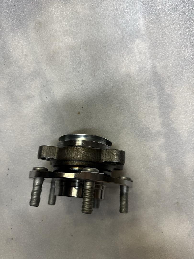 15-18 CITY EXPRESS / 13-17 LEAF / 13-20 NV200 / 08-13 ROGUE / 13-21 SENTRA FRONT WHEEL BEARING HUB ASSEMBLY