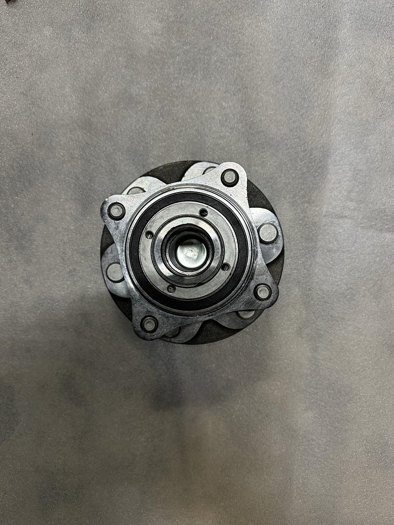 2005-2021 TACOMA / 2007-2014 FJ CRUISER / 2003-2022 4RUNNER RWD FRONT WHEEL BEARING HUB ASSEMBLY