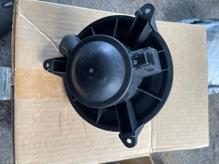 88986838 | GM# GMC / Chevy / Hummer Heater Motor Blower