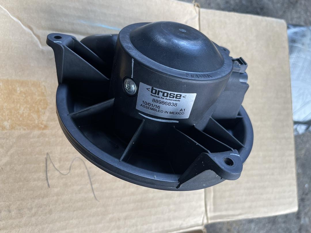 GM# GMC / Chevy / Hummer Heater Motor Blower