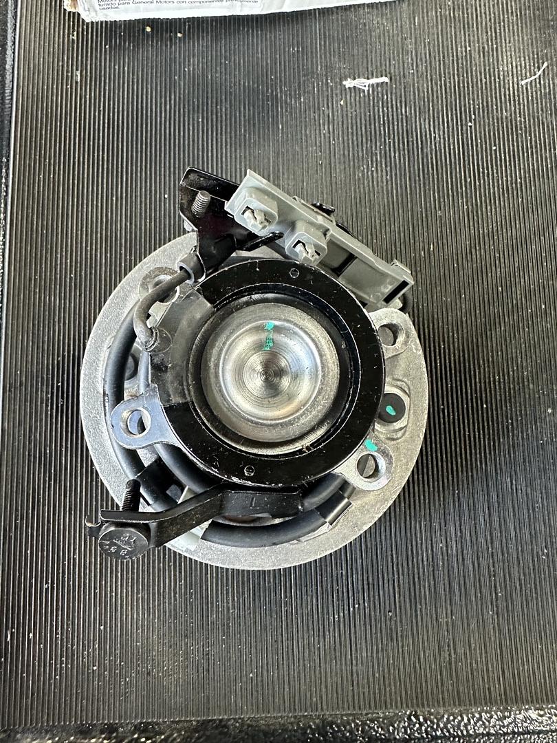 GM# Front Driver Side Wheel Hub and Bearing Assembly