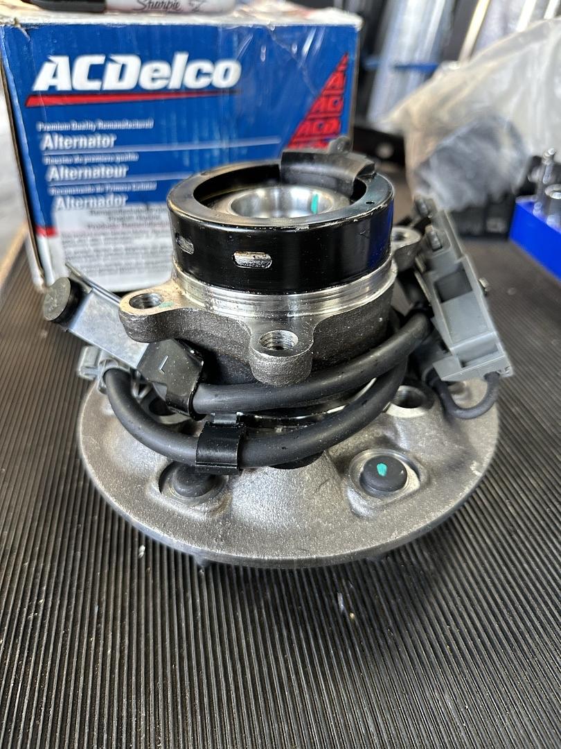 19346054 | GM# Front Driver Side Wheel Hub and Bearing Assembly