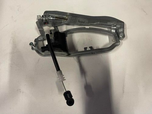 00-06 BMW X5 FRONT LEFT SIDE OUTER DOOR HANDLE BASE WITH CABLE