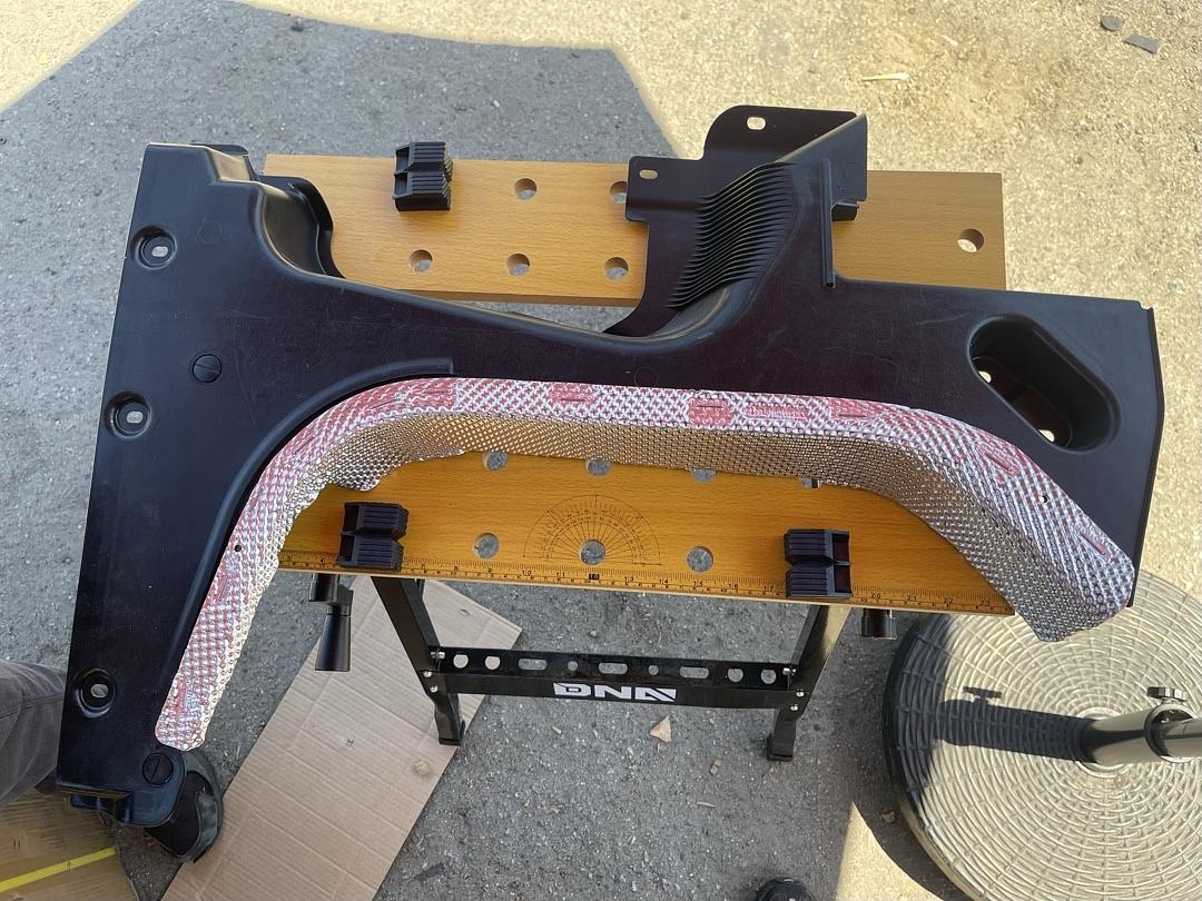GM GENUINE PARTS DRIVER SIDE UNDERBODY REAR AIR DEFLECTOR