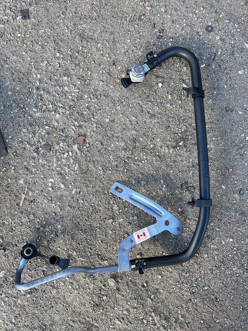 12642340 | GM Original OEM Turbocharger Coolant Feed Pipe 11-16 Buick