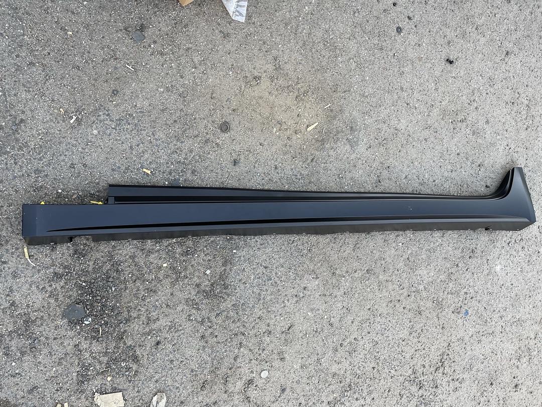 GM OEM GM Primed Driver Side Rocker Panel Molding For 2010-2014 Cadillac CTS