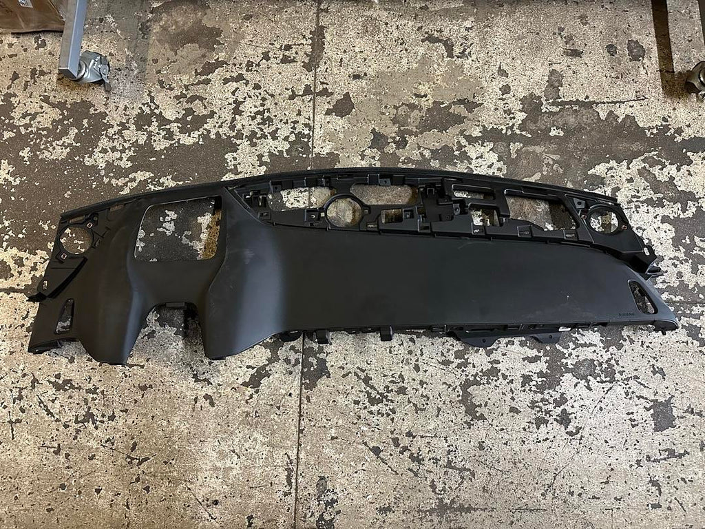 GM 16-22 Chevy Camaro Cover Assembly, Instrument Panel Upper Trim Panel *Black
