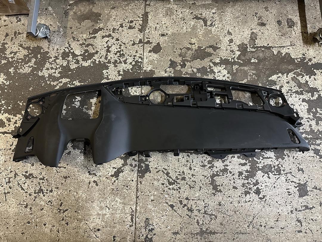 GM 16-22 Chevy Camaro Cover Assembly, Instrument Panel Upper Trim Panel *Black