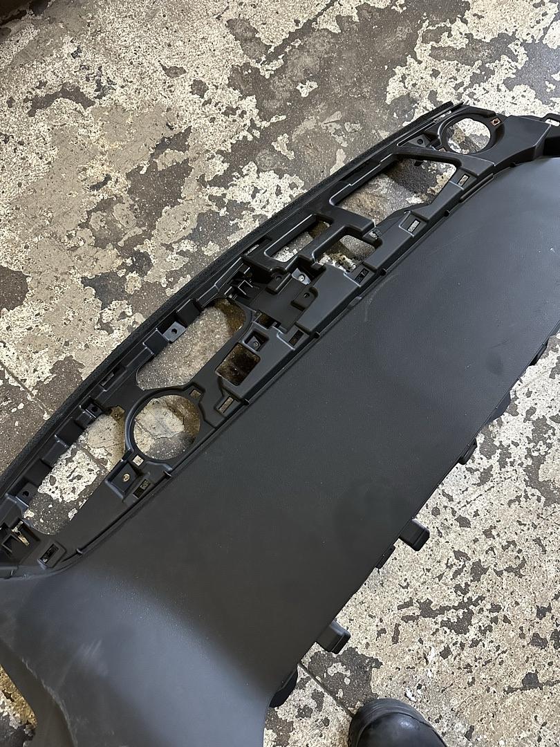 84124213 | Open Box 16-22 Chevy Camaro Cover Assembly, Instrument Panel Upper Trim Panel *Black