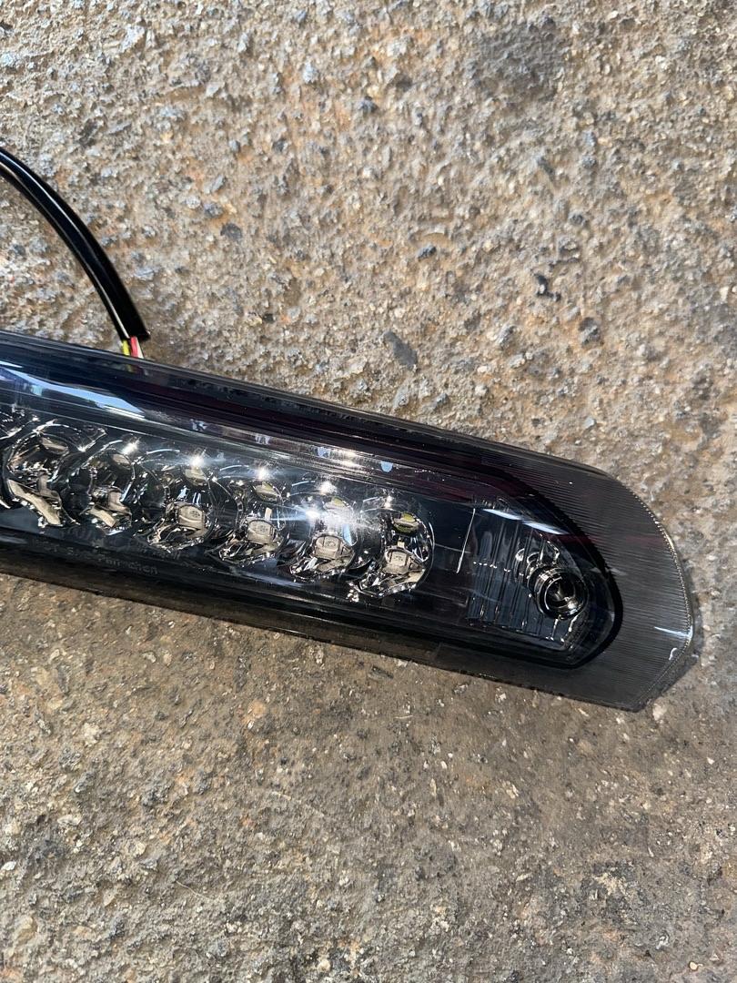 02-08 DODGE RAM 1500 03-09 RAM 2500 3500 THIRD BRAKE LIGHT